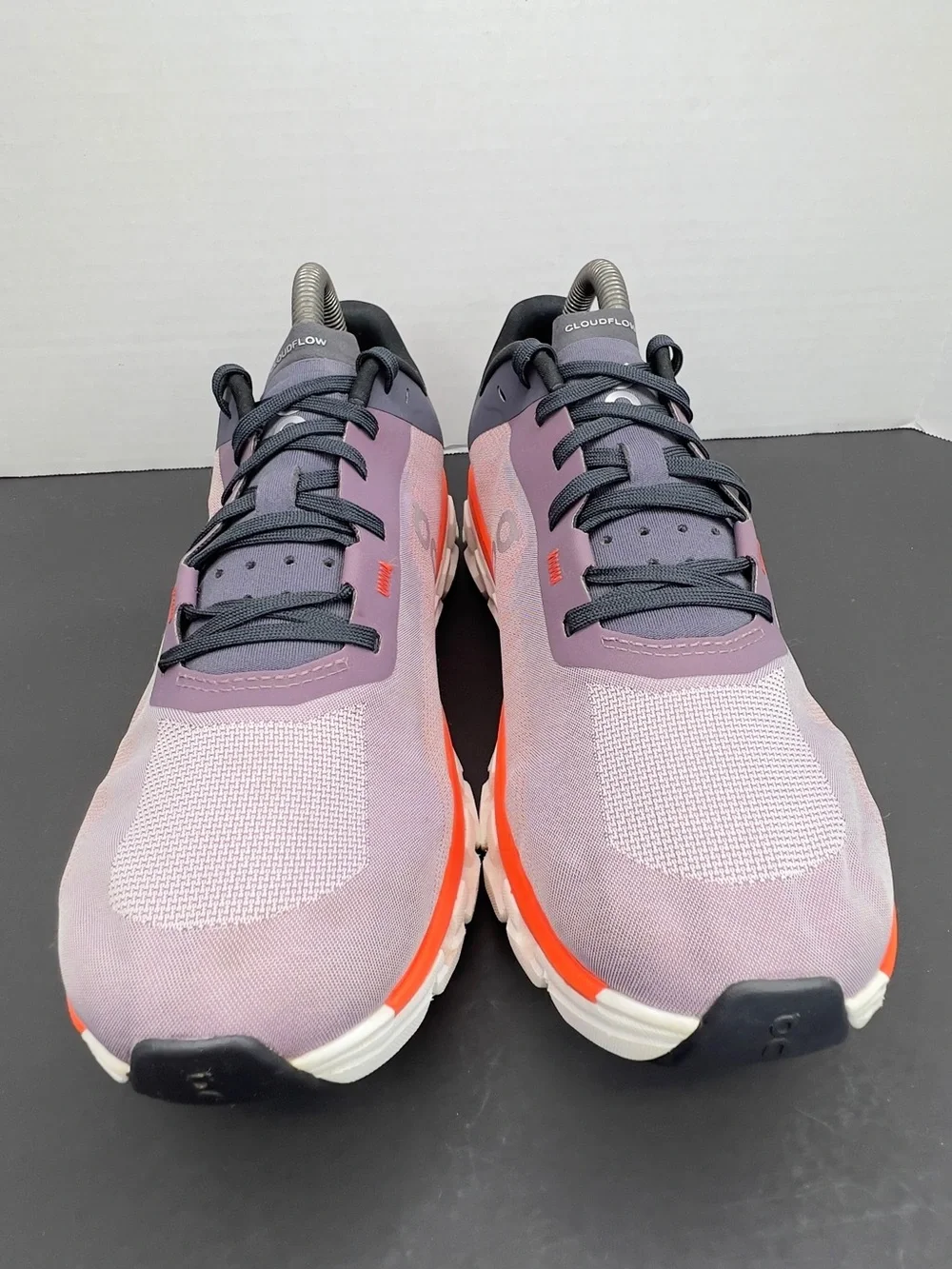 On Cloudflow 4 Women's Running Sz 8 in Quartz/Flame As New, Tried On Only No Box